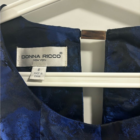 Blue dress, women’s size 6 - Picture 2 of 3